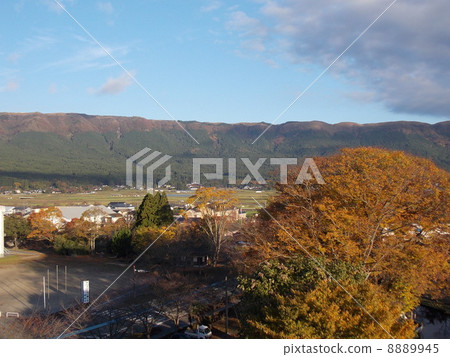 Aso Ring Mountain in early winter 8889945