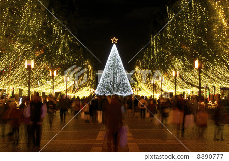 Christmas illumination city 8890777
