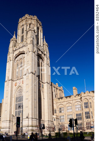 英國布里斯托爾大學 8892464