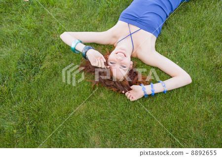 redhead grass 8892655