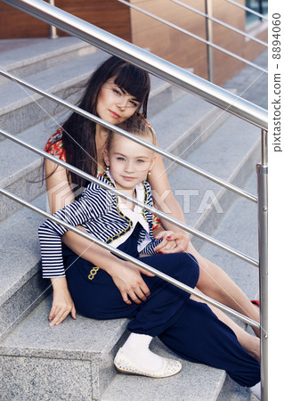 Mother and daughter 8894060