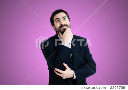 8895766