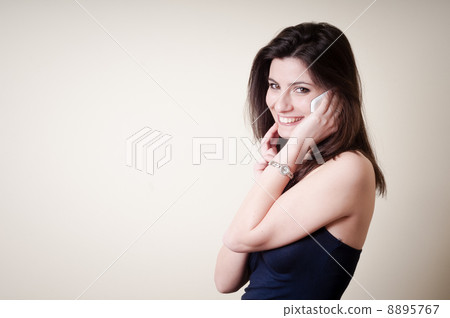 8895767