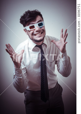 8896751