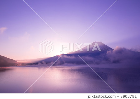 Lake Motosu Sunrise 2013 Lake Motosu Sunrise 2013 8903791