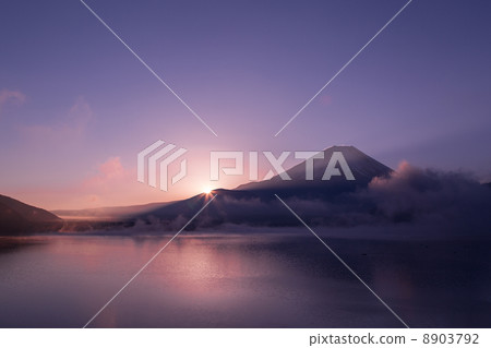 Lake Motosu Sunrise 2013-2 Lake Motosu Sunrise 2013-2 8903792