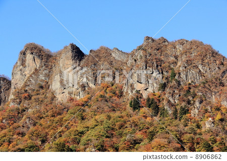 Mount Myogi (Baiyun Mountain) Mount Myogi (Baiyun Mountain) 8906862