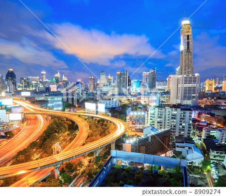 Bangkok Highway downtown 8909274