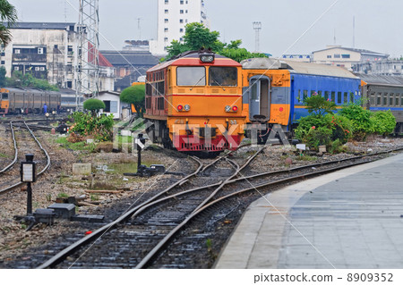 Diesel locomotive train Diesel locomotive train 8909352