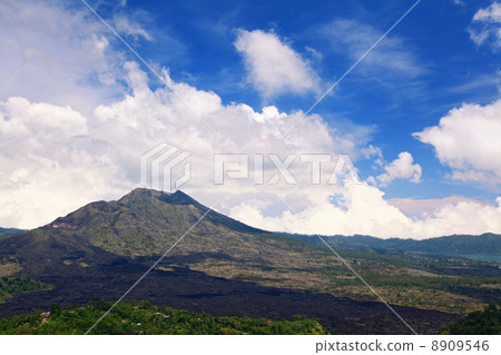 Batur volcano 8909546