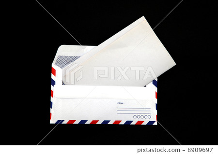 perspective of isolated airmail Envelope with blank vintage pape perspective of isolated airmail Envelope with blank vintage pape 8909697
