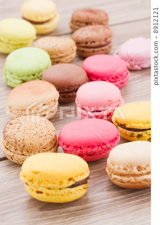 assorted macaroons c assorted macaroons c 8912121