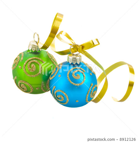 Two christmas balls Two christmas balls 8912126