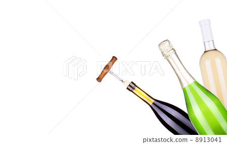 bottle of champagne and wine 8913041