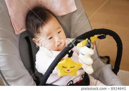 Playing baby 8914641