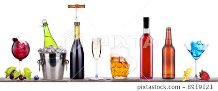 red wine, champagne, beer, alcohol cocktail red wine, champagne, beer, alcohol cocktail 8919121