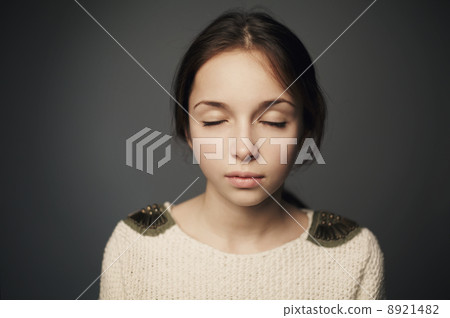 young beautiful girl portrait young beautiful girl portrait 8921482