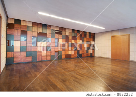 Common office building interior 8922232