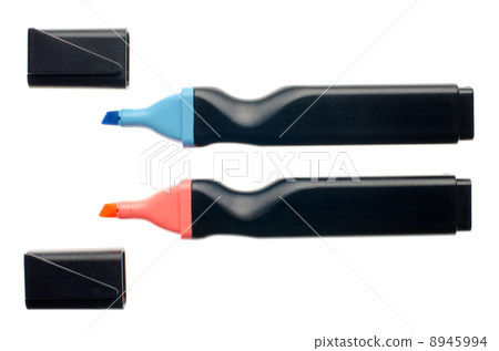 Blue and pink highlighters Blue and pink highlighters 8945994