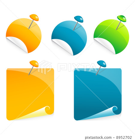 paper with push pin 8952702