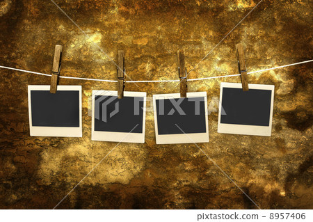 classic old polaroid photo with grunge background classic old polaroid photo with grunge background 8957406