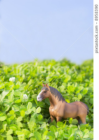 三葉草和馬 三葉草和馬 8958390
