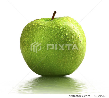 wet green apple 8959560