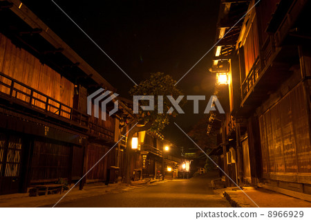 夜晚的妻子 夜晚的妻子 8966929