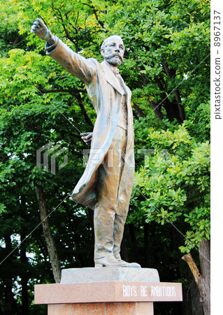 Clark statue Clark statue 8967137