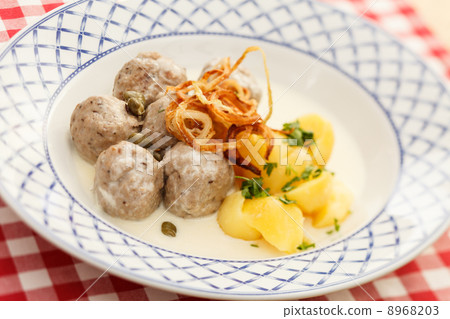 meatballs with potatoes meatballs with potatoes 8968203