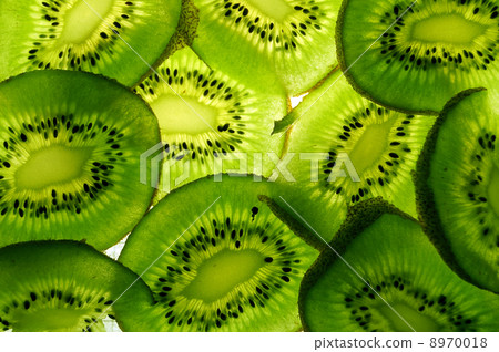 Kiwi slices Kiwi slices 8970018