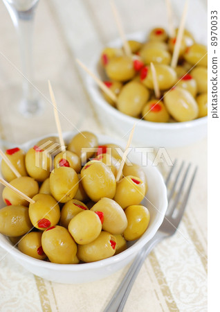 Olives, close-up 8970033