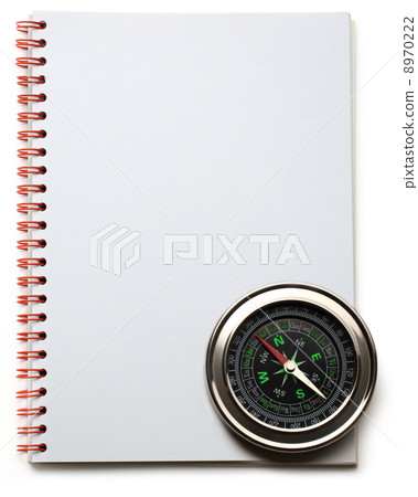 Compass and notebook 8970222