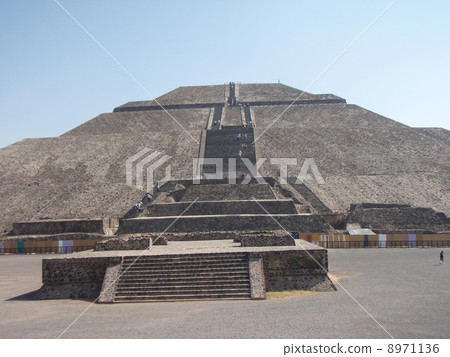 特奧蒂瓦坎的太陽金字塔仍然是墨西哥的世界遺產 8971136