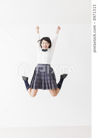 high school girl  8971313