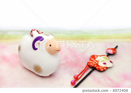 無組織的對象和裝飾 8972408