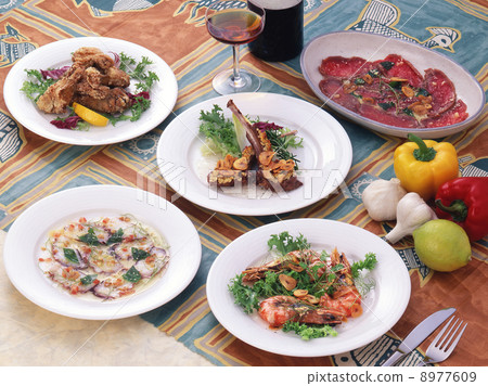 Arrange cuisine Arrange cuisine 8977609