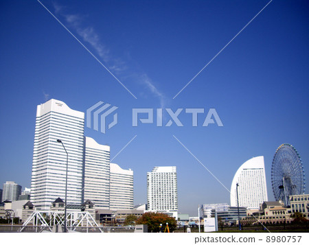 High-rise building of Yokohama Minato Mirai 8980757