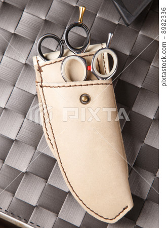 scissors 8982336