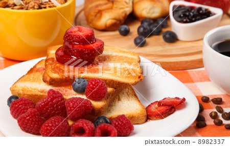 breakfast breakfast 8982337