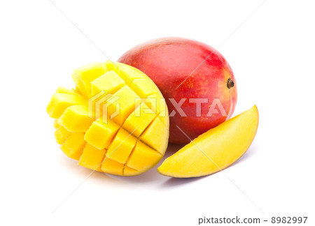 ripe mango 8982997