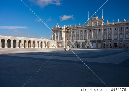 Royal Palace in Madrid Royal Palace in Madrid 8984376