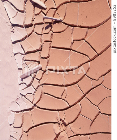 Dry earth Dry earth 8985252