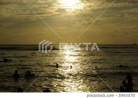 Sunset at Waikiki Beach Sunset at Waikiki Beach 8993870