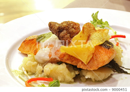 Grilled Salmon Fillet Steak Grilled Salmon Fillet Steak 9000451