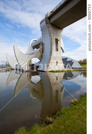 Falkirk Wheel Scotland 9000753
