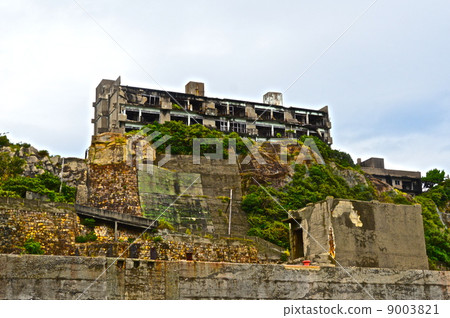 Battleship Island (Toshima) (Nagasaki-shi, Nagasaki prefecture) Battleship Island (Toshima) (Nagasaki-shi, Nagasaki prefecture) 9003821