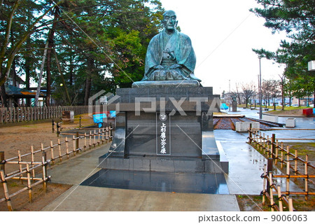 Uesugi Takayama public statue (Yonezawa Castle / Yamagata Prefecture Yonezawa-shi Marunouchi) 9006063