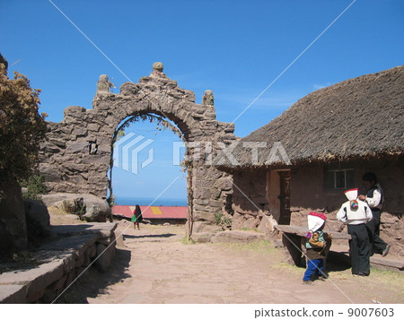 Titicaca Lake 4 9007603