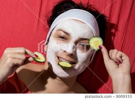 Natural face care 9009333